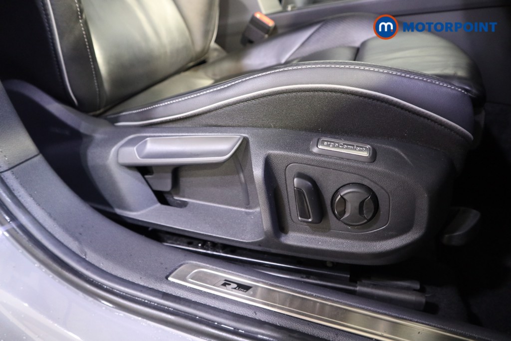 Volkswagen Arteon R-Line Edition Automatic Petrol Hatchback - Stock Number (1598183) - 16th supplementary image