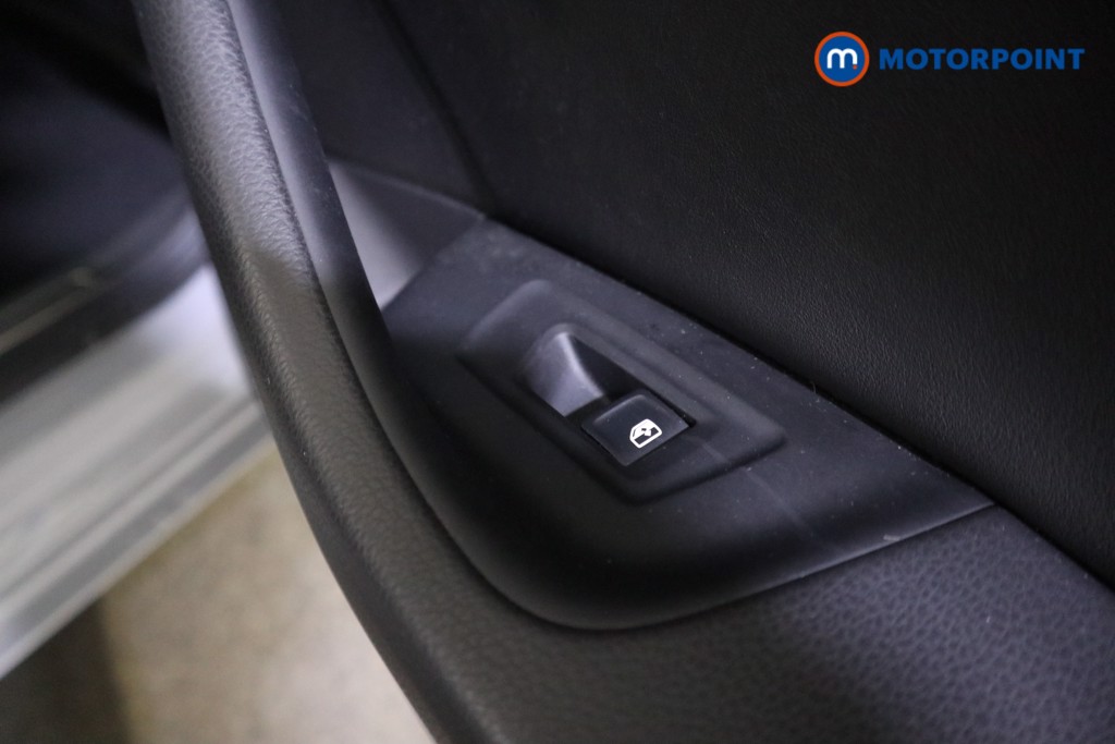 Volkswagen Arteon R-Line Edition Automatic Petrol Hatchback - Stock Number (1598183) - 21st supplementary image