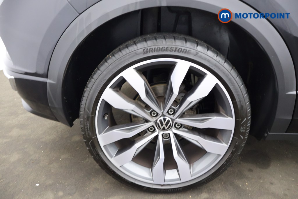 Volkswagen T-Roc R-Line Automatic Petrol SUV - Stock Number (1598559) - 6th supplementary image