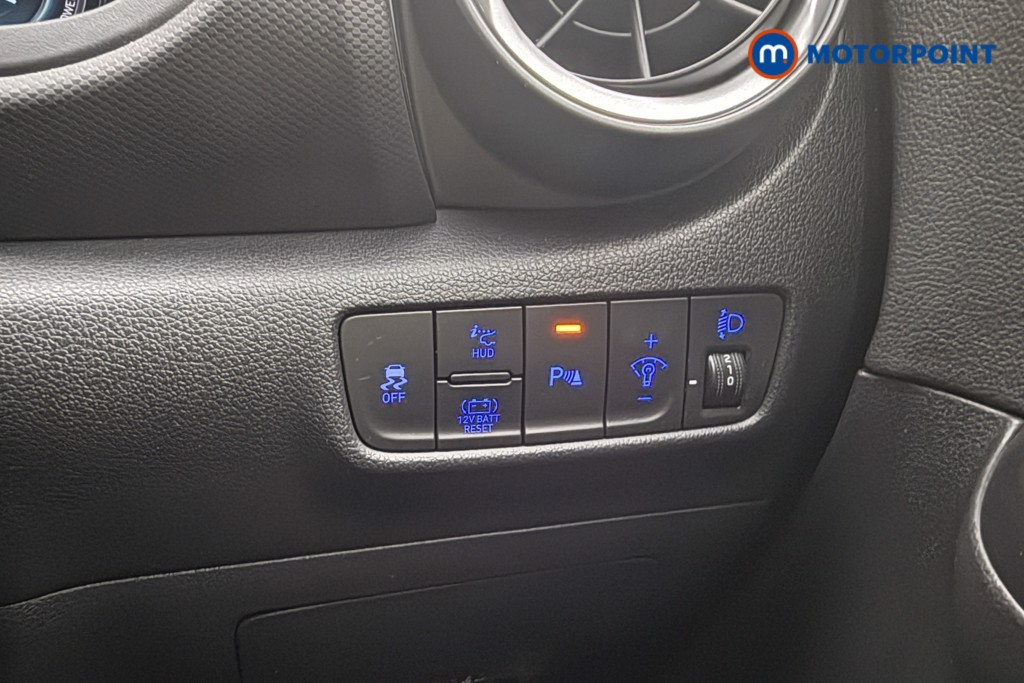 Hyundai Kona Ultimate Automatic Petrol-Electric Hybrid SUV - Stock Number (1598885) - 20th supplementary image