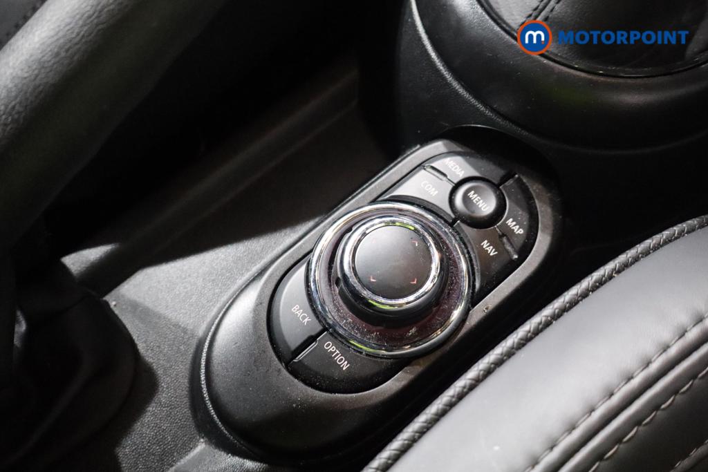 Mini Hatchback Cooper Exclusive Automatic Petrol Hatchback - Stock Number (1599295) - 11th supplementary image