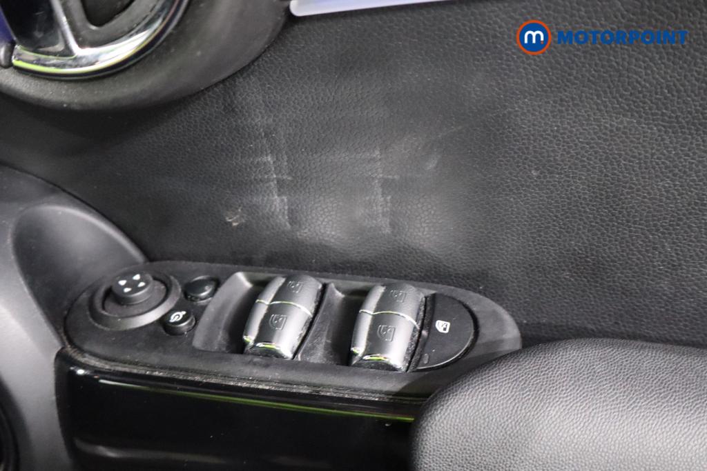 Mini Hatchback Cooper Exclusive Automatic Petrol Hatchback - Stock Number (1599295) - 12th supplementary image