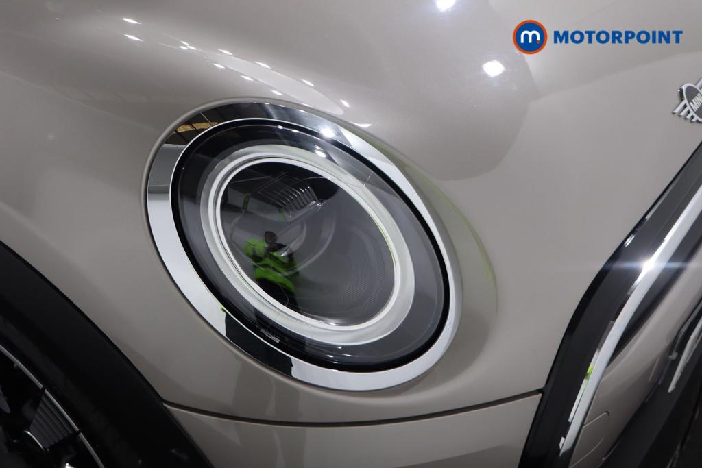 Mini Hatchback Cooper Exclusive Automatic Petrol Hatchback - Stock Number (1599295) - 14th supplementary image