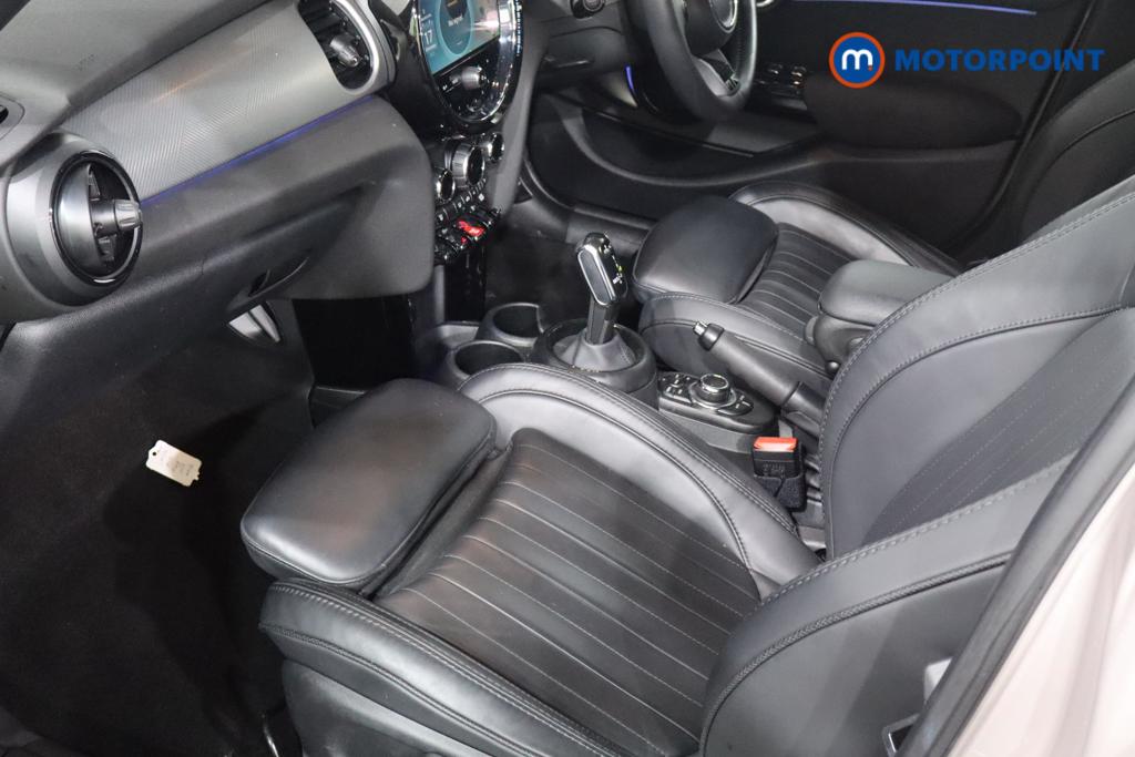 Mini Hatchback Cooper Exclusive Automatic Petrol Hatchback - Stock Number (1599295) - 15th supplementary image