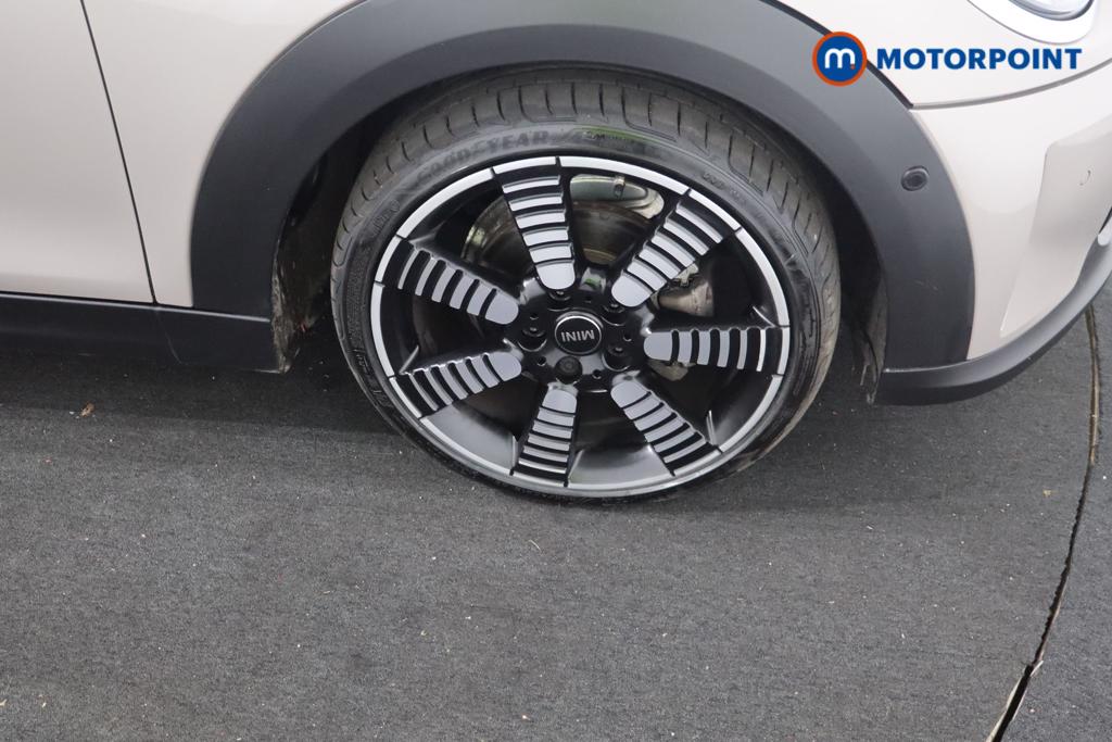 Mini Hatchback Cooper Exclusive Automatic Petrol Hatchback - Stock Number (1599295) - 20th supplementary image