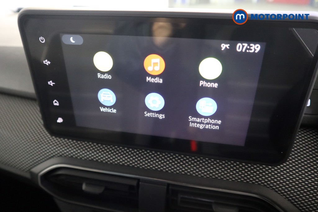 Dacia Sandero Comfort Manual Petrol Hatchback - Stock Number (1599526) - 6th supplementary image