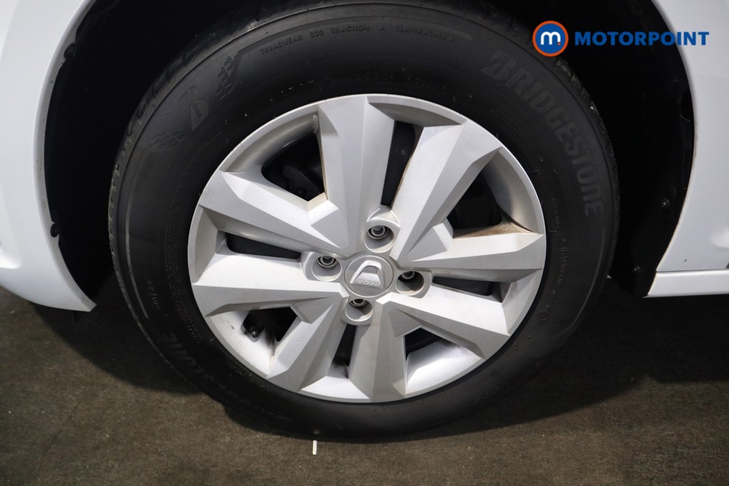 Dacia Sandero Comfort Manual Petrol Hatchback - Stock Number (1599526) - 17th supplementary image