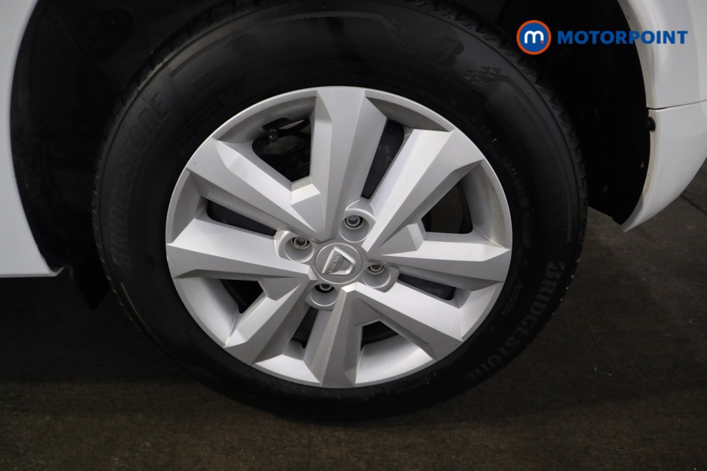 Dacia Sandero Comfort Manual Petrol Hatchback - Stock Number (1599526) - 18th supplementary image