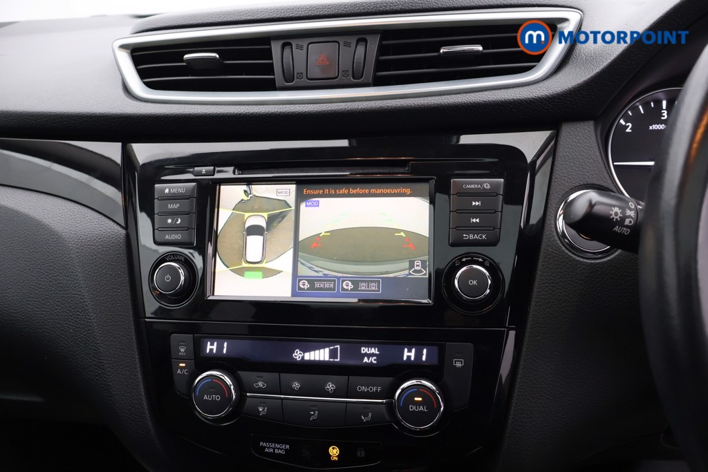 Nissan Qashqai N-Connecta Automatic Diesel SUV - Stock Number (1599554) - 10th supplementary image