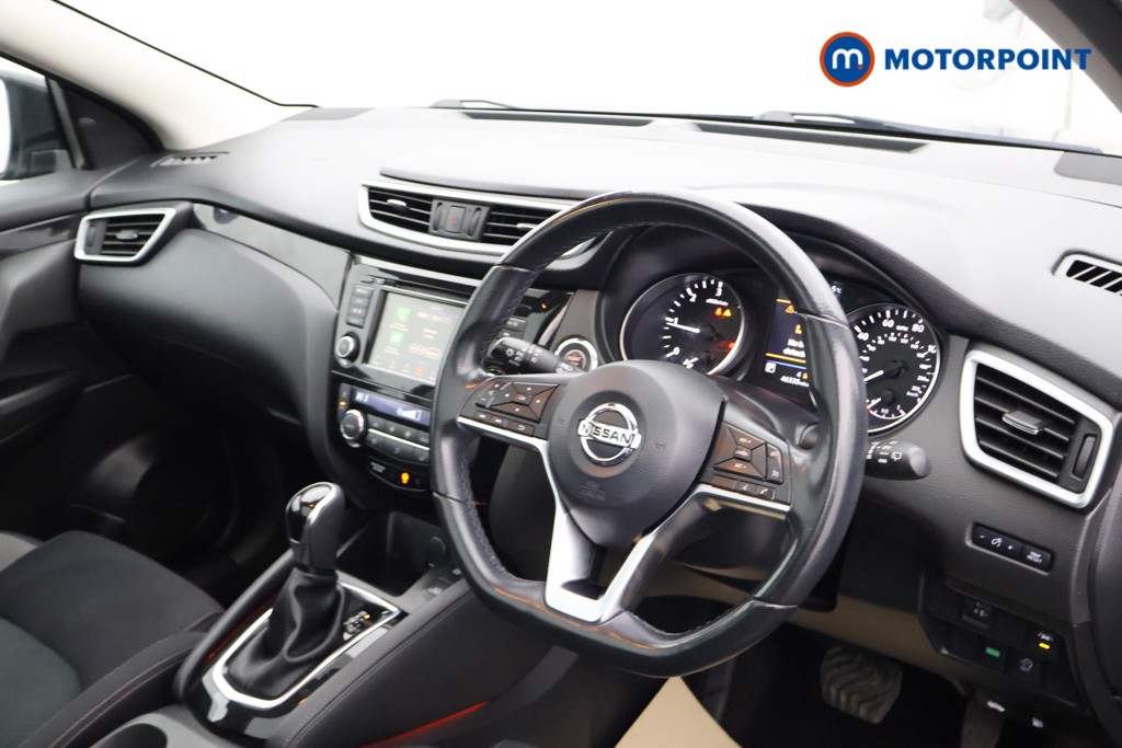 Nissan Qashqai N-Connecta Automatic Diesel SUV - Stock Number (1599554) - 14th supplementary image