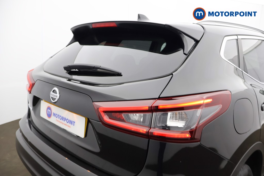 Nissan Qashqai N-Connecta Automatic Diesel SUV - Stock Number (1599554) - 23rd supplementary image