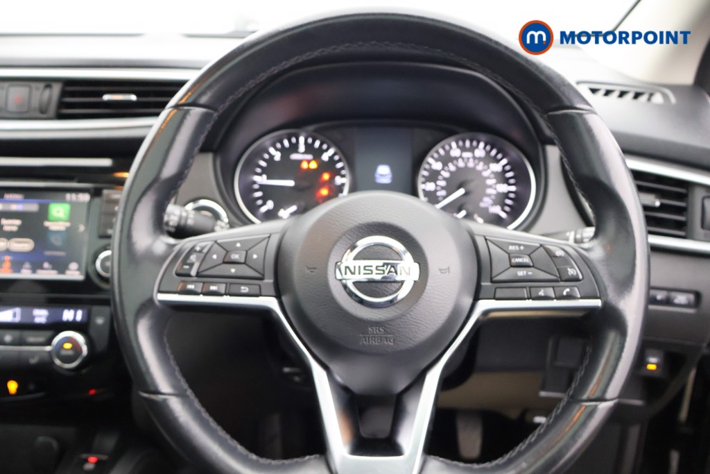 Nissan Qashqai N-Connecta Automatic Diesel SUV - Stock Number (1599554) - 1st supplementary image