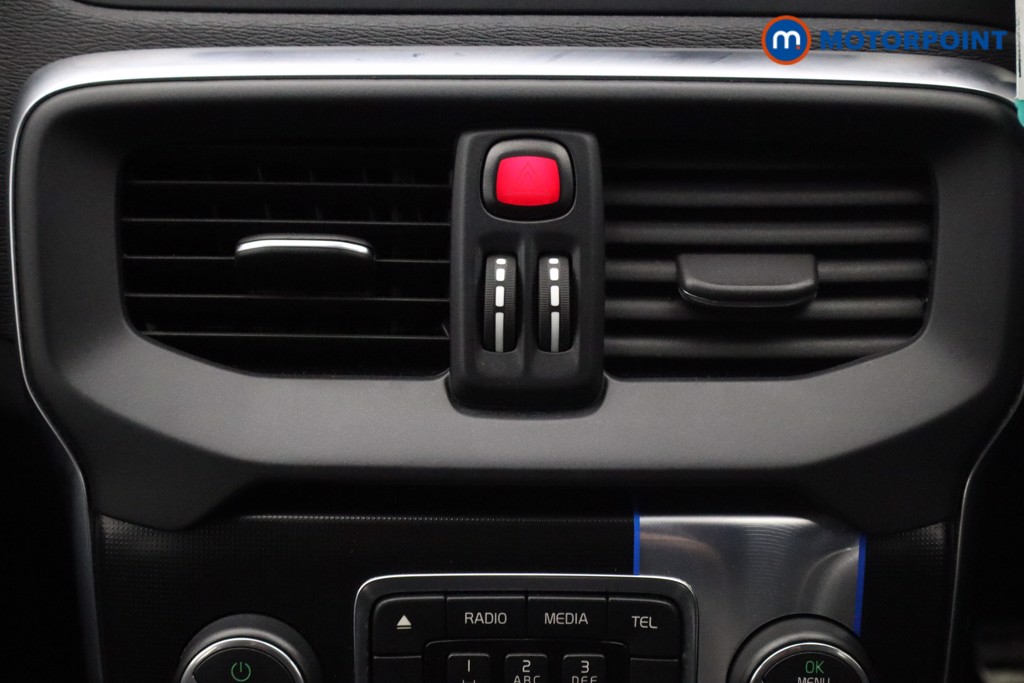 Volvo V40 R Design Manual Petrol Hatchback - Stock Number (1599735) - 3rd supplementary image