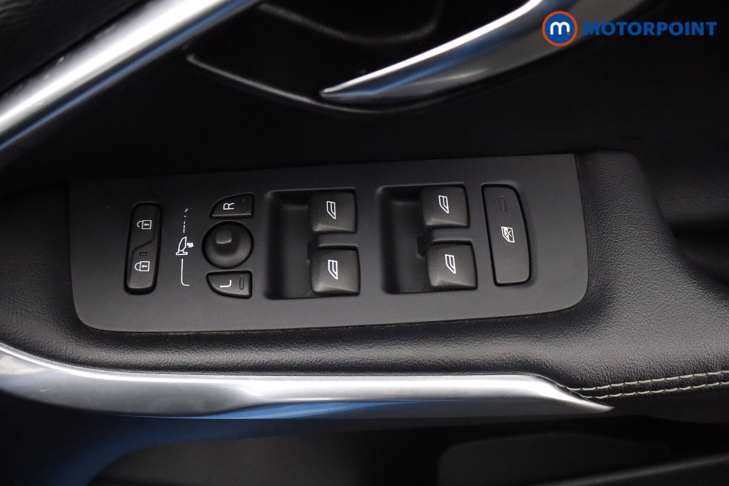 Volvo V40 R Design Manual Petrol Hatchback - Stock Number (1599735) - 19th supplementary image