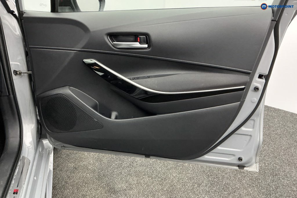 Toyota Corolla Gr Sport Automatic Petrol-Electric Hybrid Hatchback - Stock Number (1599798) - 24th supplementary image