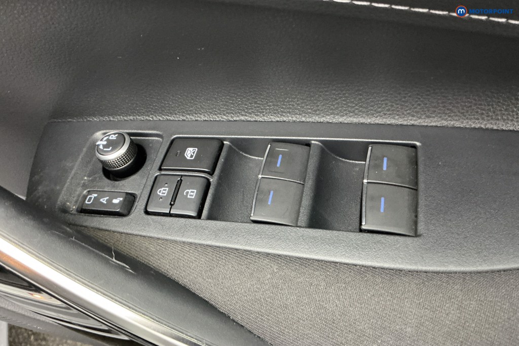 Toyota Corolla Gr Sport Automatic Petrol-Electric Hybrid Hatchback - Stock Number (1599798) - 25th supplementary image