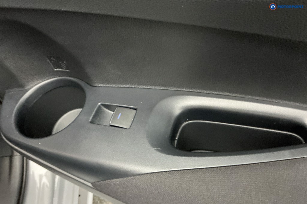 Toyota Corolla Gr Sport Automatic Petrol-Electric Hybrid Hatchback - Stock Number (1599798) - 27th supplementary image