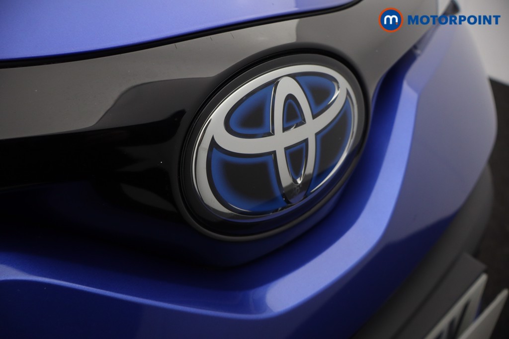 Toyota C-Hr Design Automatic Petrol-Electric Hybrid SUV - Stock Number (1599839) - 27th supplementary image