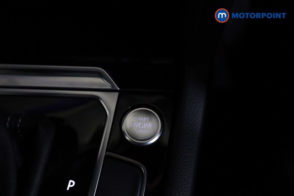 Volkswagen Arteon R-Line Automatic Petrol Hatchback - Stock Number (1600202) - 9th supplementary image