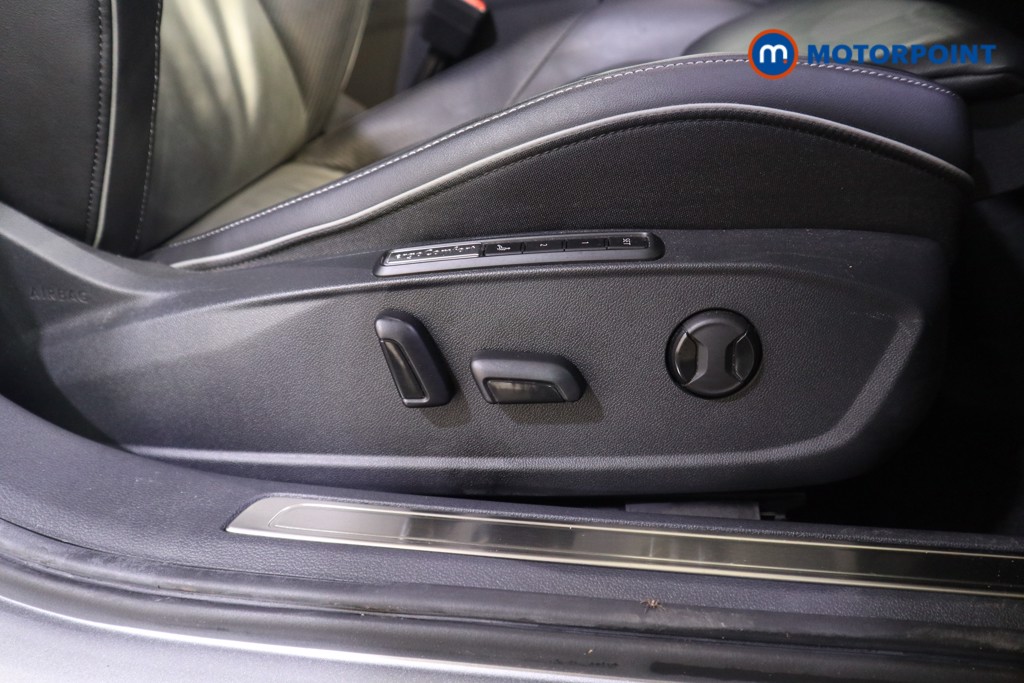 Volkswagen Arteon R-Line Automatic Petrol Hatchback - Stock Number (1600202) - 16th supplementary image