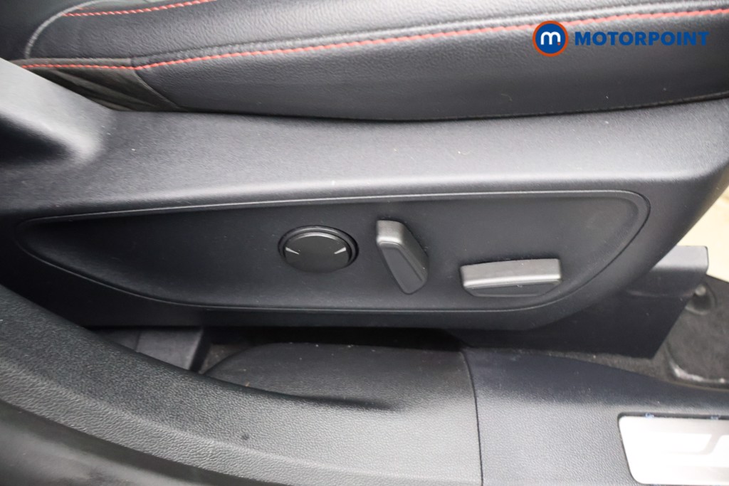 Ford Kuga St-Line X Edition Manual Diesel SUV - Stock Number (1600392) - 18th supplementary image