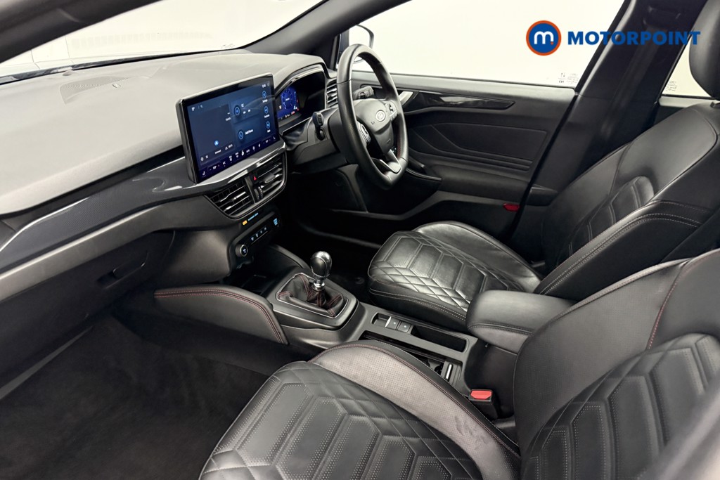Ford Focus St-Line X Manual Petrol Estate - Stock Number (1600414) - 2nd supplementary image