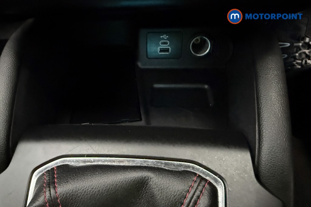 Ford Focus St-Line X Manual Petrol Estate - Stock Number (1600414) - 22nd supplementary image