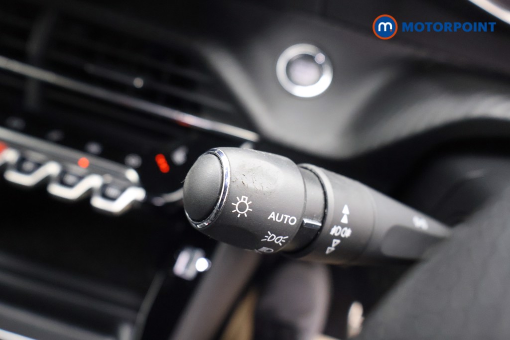 Peugeot 2008 GT Manual Petrol SUV - Stock Number (1600474) - 5th supplementary image