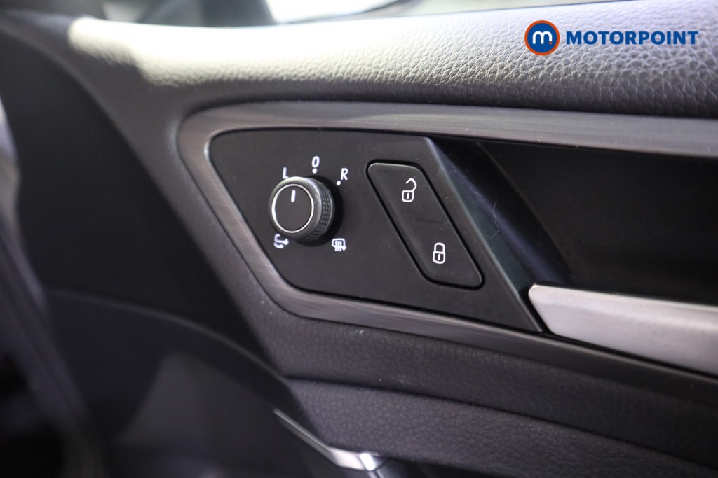 Volkswagen Golf SE Automatic Petrol Hatchback - Stock Number (1600728) - 11th supplementary image