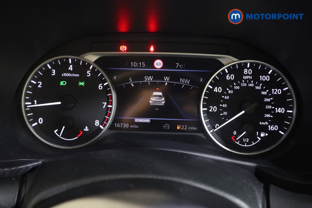 Nissan Juke N-Connecta Manual Petrol SUV - Stock Number (1600904) - 5th supplementary image