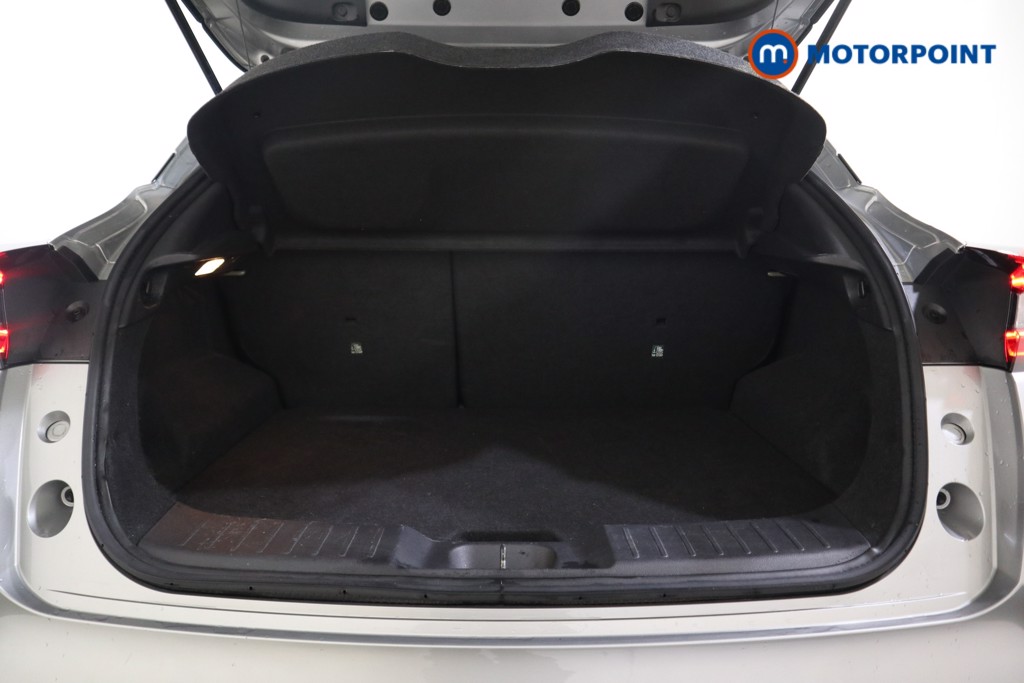 Nissan Juke N-Connecta Manual Petrol SUV - Stock Number (1600904) - 16th supplementary image