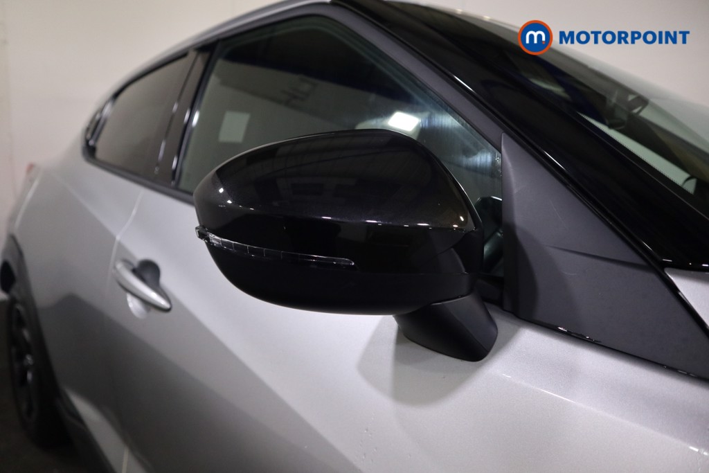 Nissan Juke N-Connecta Manual Petrol SUV - Stock Number (1600904) - 26th supplementary image