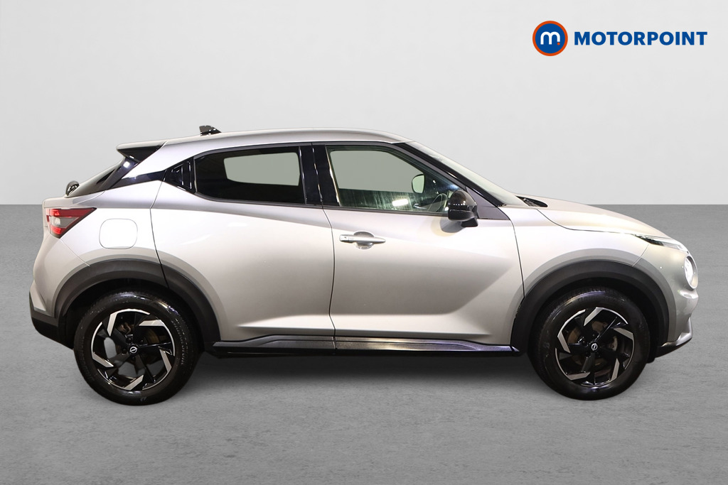 Nissan Juke N-Connecta Manual Petrol SUV - Stock Number (1600904) - Drivers side