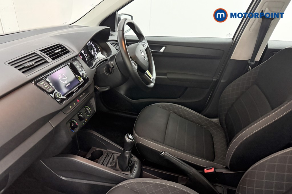 Skoda Fabia Colour Edition Manual Petrol Hatchback - Stock Number (1600910) - 3rd supplementary image