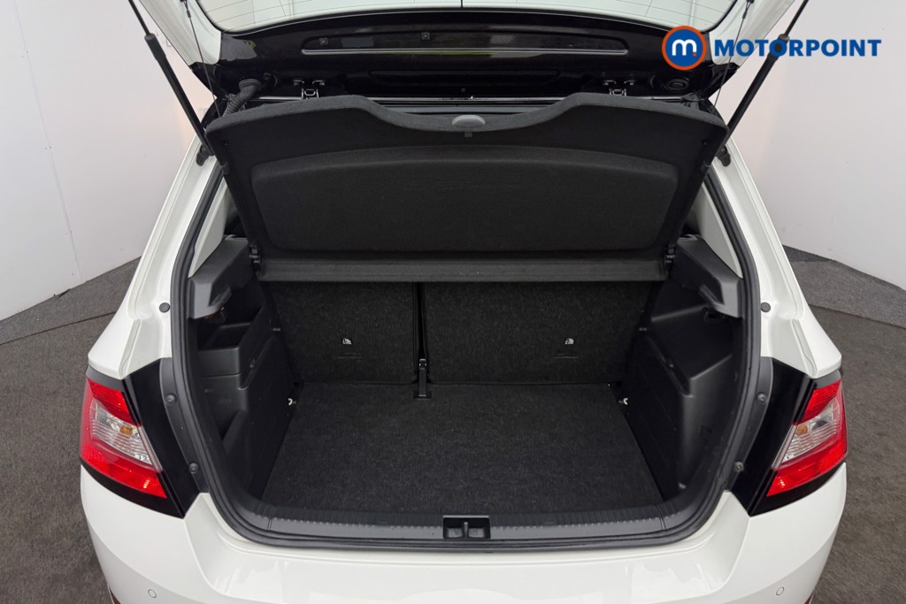 Skoda Fabia Colour Edition Manual Petrol Hatchback - Stock Number (1600910) - 12th supplementary image