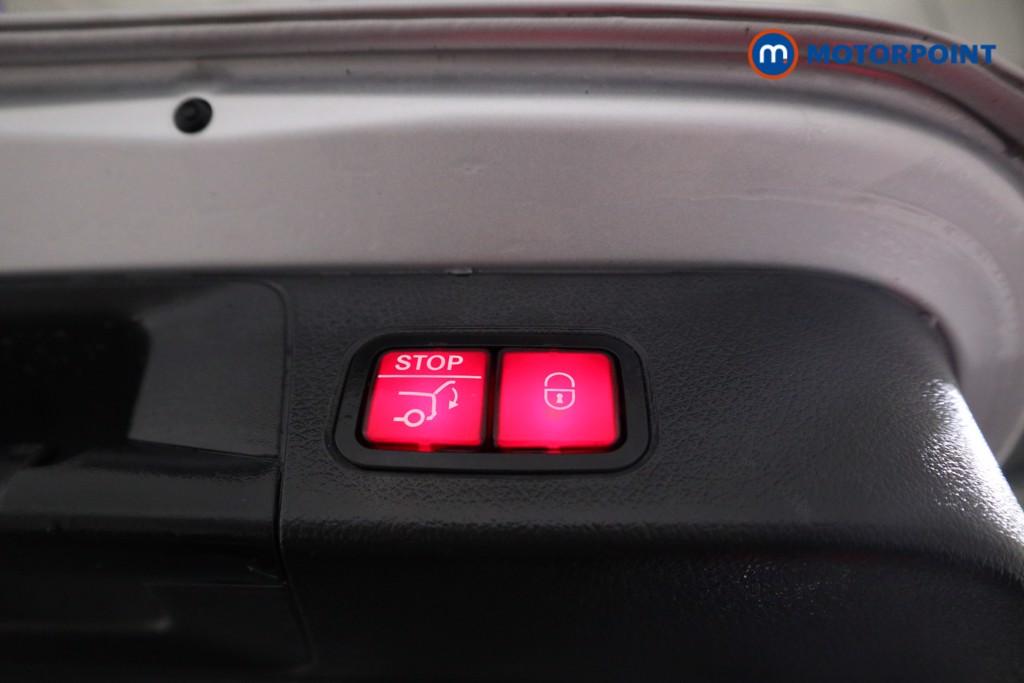 Mercedes-Benz B Class Amg Line Automatic Petrol Hatchback - Stock Number (1601131) - 21st supplementary image