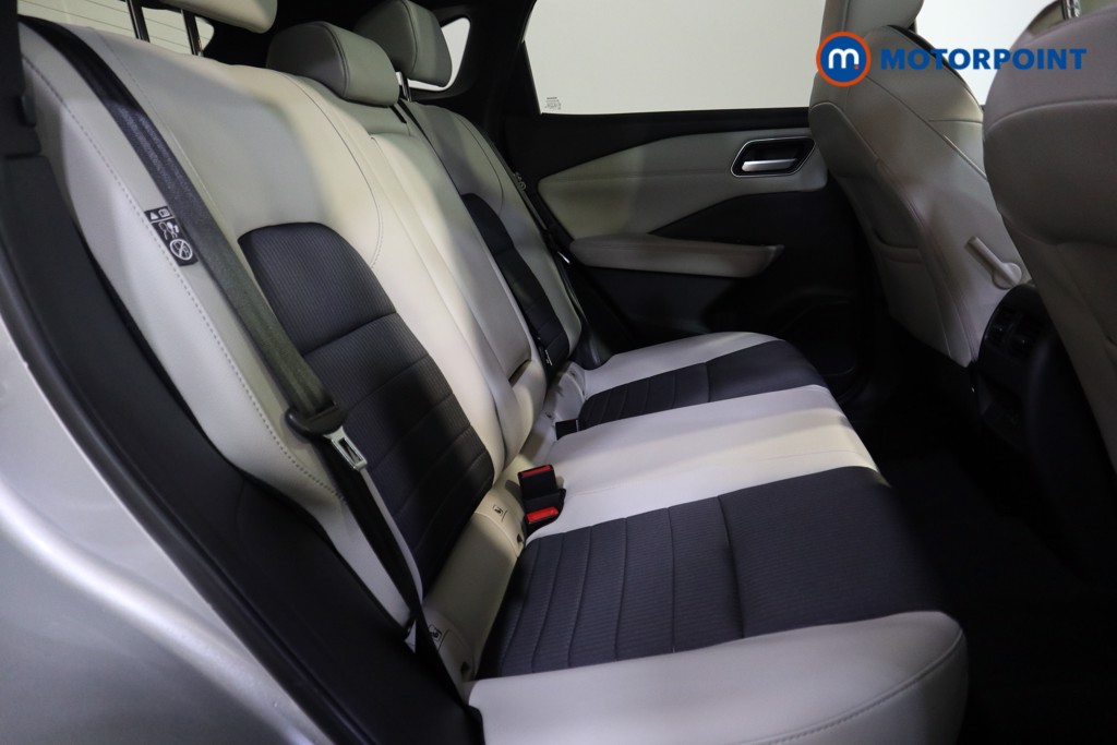 Nissan Qashqai Tekna Manual Petrol SUV - Stock Number (1601198) - 16th supplementary image