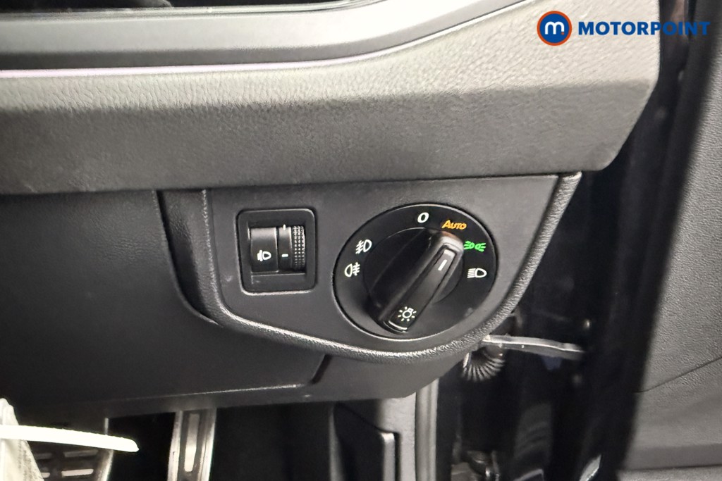 Volkswagen Taigo R-Line Automatic Petrol SUV - Stock Number (1601376) - 16th supplementary image