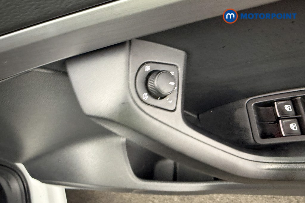 Seat Ateca FR Automatic Petrol SUV - Stock Number (1601551) - 19th supplementary image