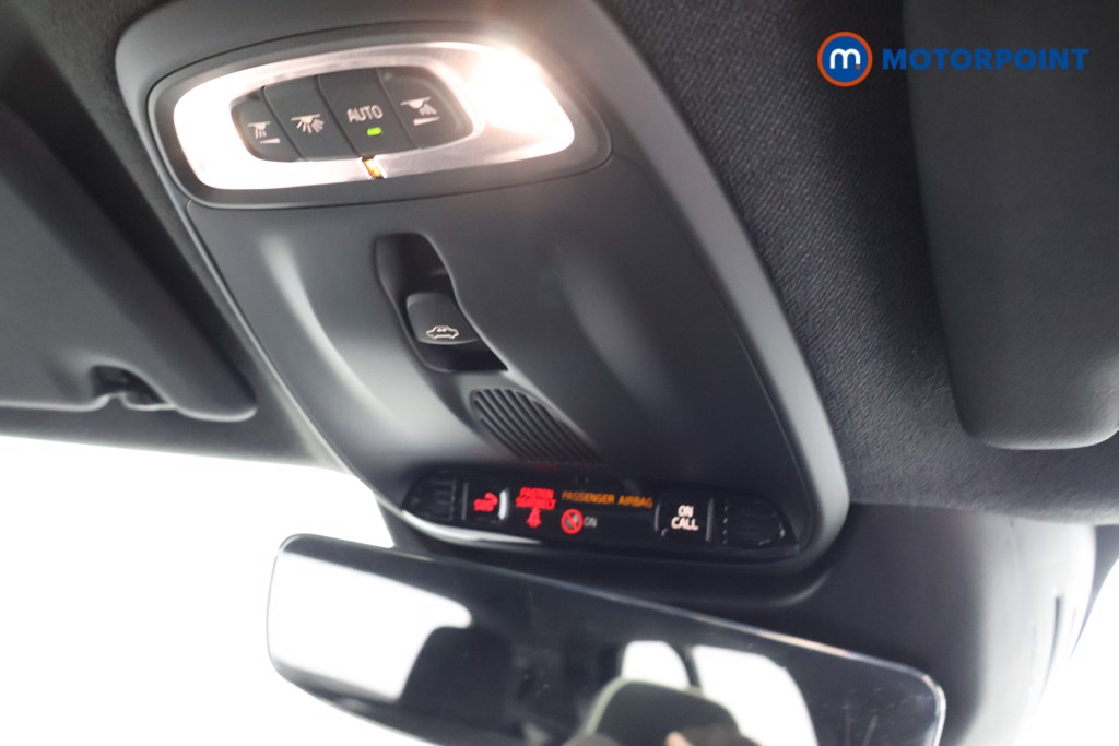 Volvo Xc40 R Design Manual Petrol SUV - Stock Number (1602110) - 11th supplementary image