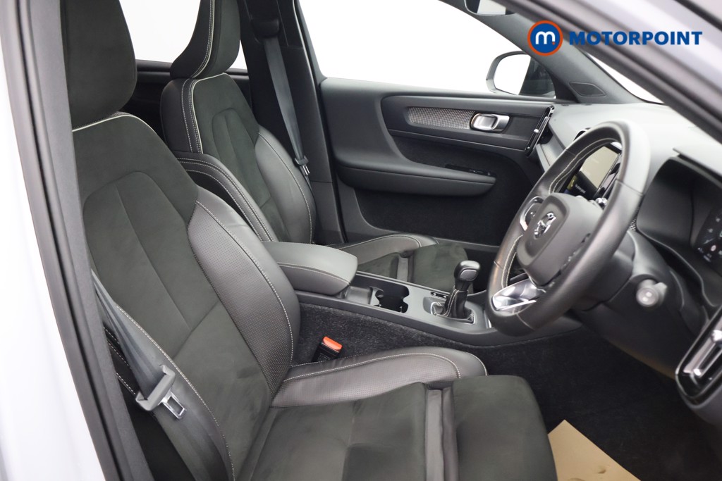 Volvo Xc40 R Design Manual Petrol SUV - Stock Number (1602110) - 14th supplementary image