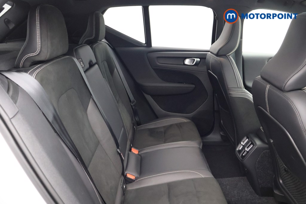 Volvo Xc40 R Design Manual Petrol SUV - Stock Number (1602110) - 16th supplementary image