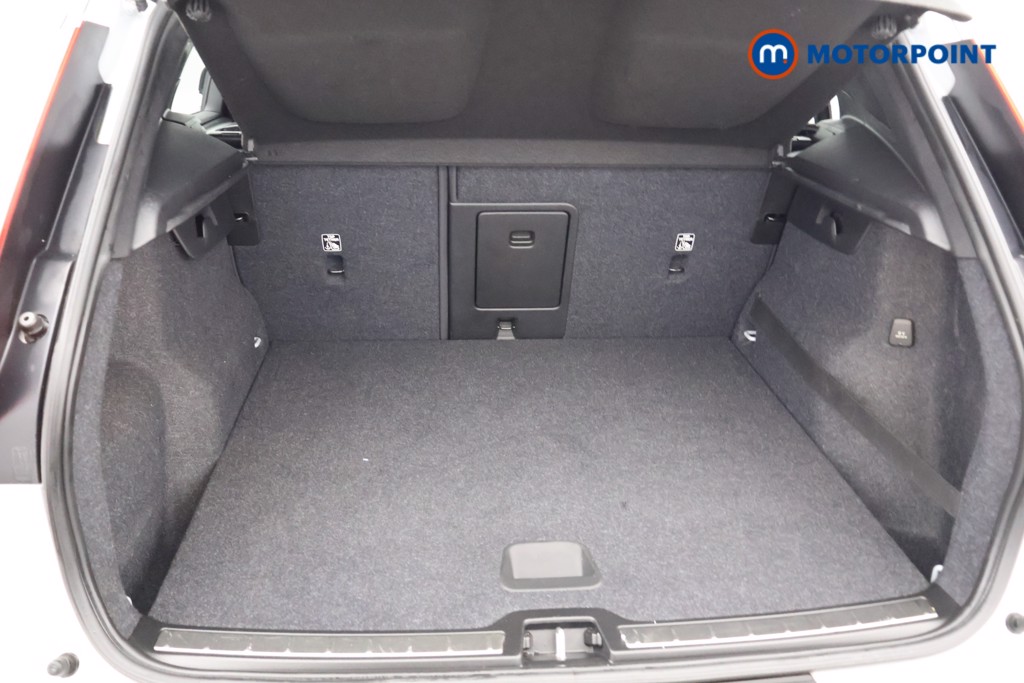 Volvo Xc40 R Design Manual Petrol SUV - Stock Number (1602110) - 21st supplementary image