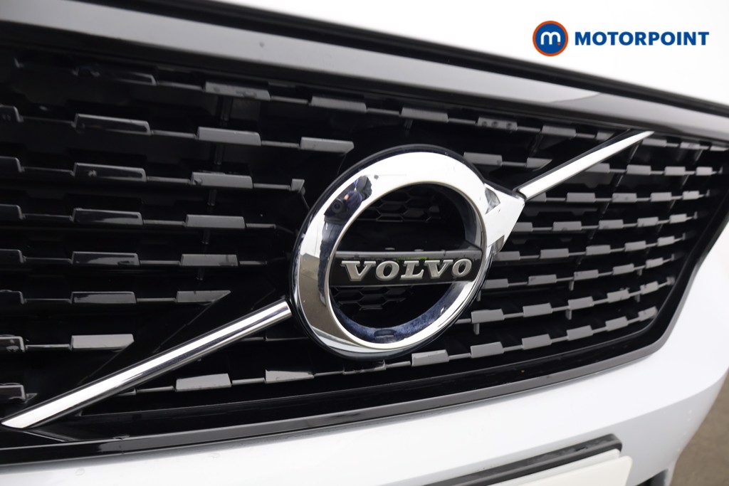 Volvo Xc40 R Design Manual Petrol SUV - Stock Number (1602110) - 29th supplementary image