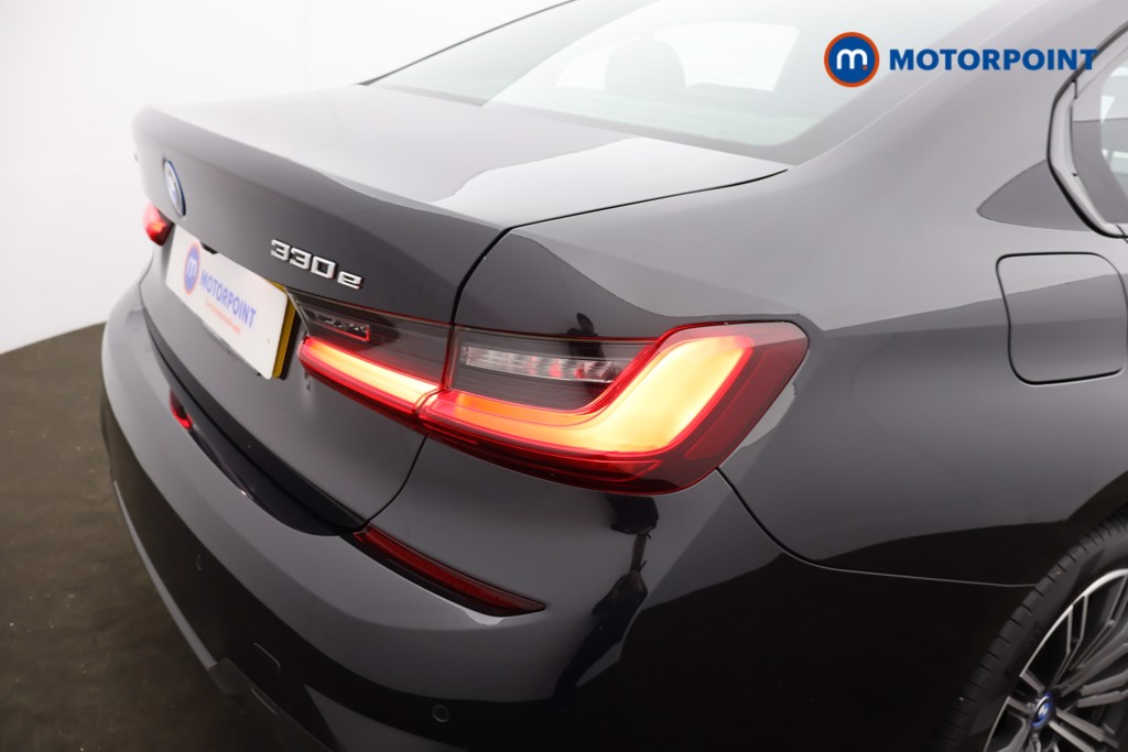 BMW 3 Series M Sport Automatic Petrol Plug-In Hybrid Saloon - Stock Number (1602155) - 22nd supplementary image