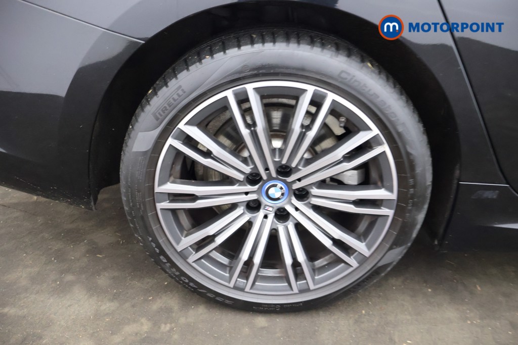 BMW 3 Series M Sport Automatic Petrol Plug-In Hybrid Saloon - Stock Number (1602155) - 24th supplementary image