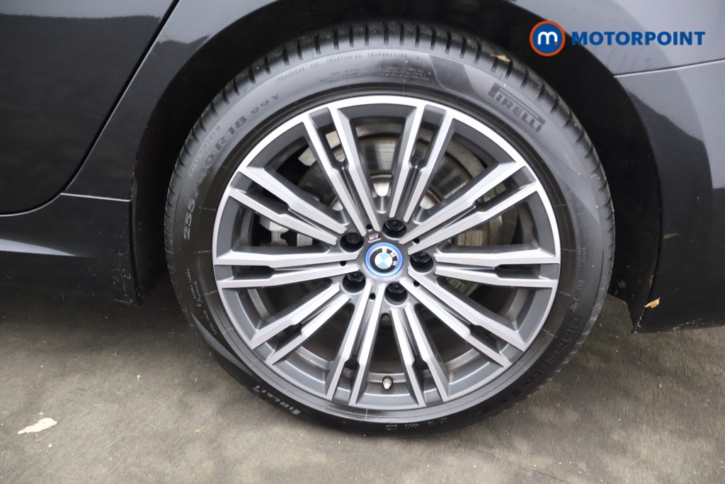 BMW 3 Series M Sport Automatic Petrol Plug-In Hybrid Saloon - Stock Number (1602155) - 30th supplementary image