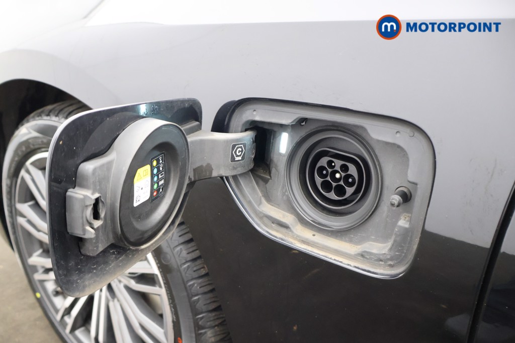 BMW 3 Series M Sport Automatic Petrol Plug-In Hybrid Saloon - Stock Number (1602155) - 31st supplementary image