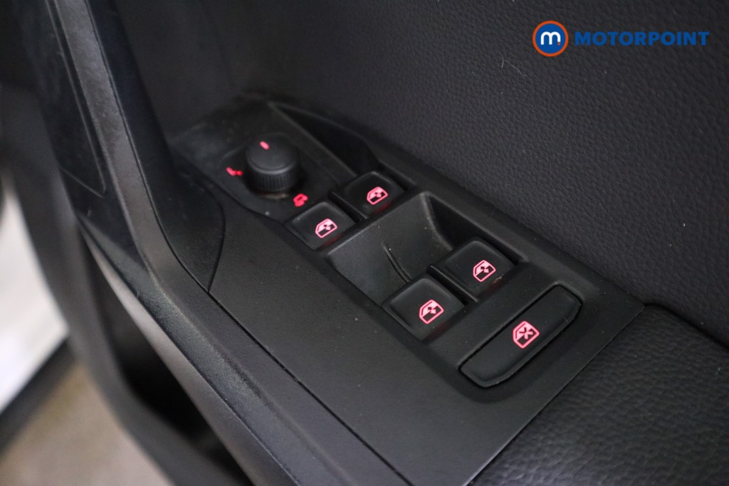 Seat Arona Xperience Lux Manual Petrol SUV - Stock Number (1602157) - 14th supplementary image