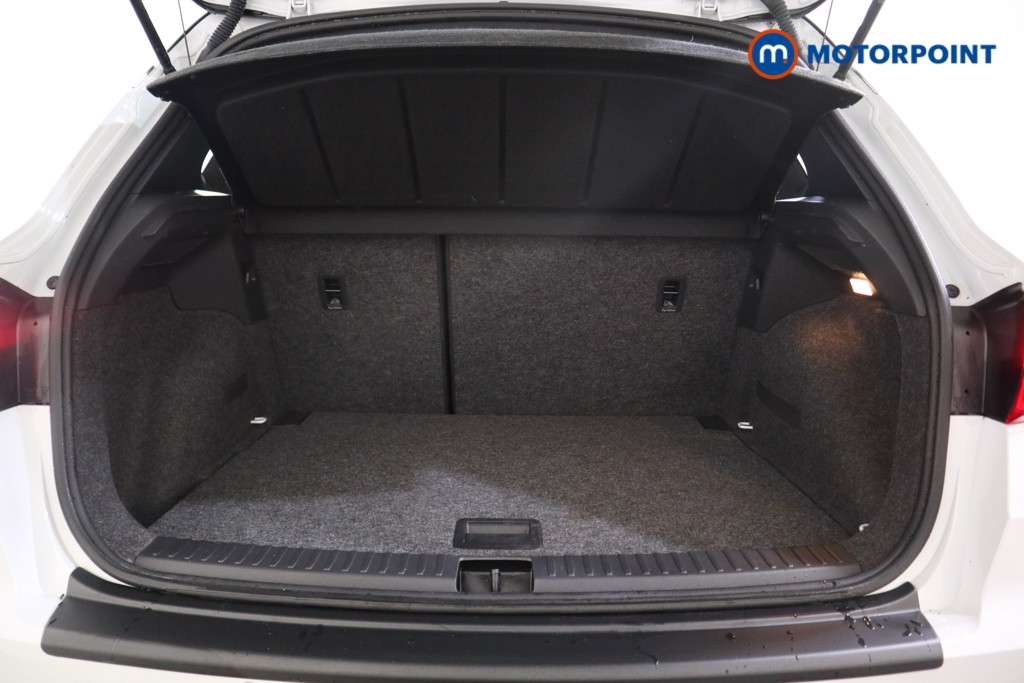 Seat Arona Xperience Lux Manual Petrol SUV - Stock Number (1602157) - 19th supplementary image